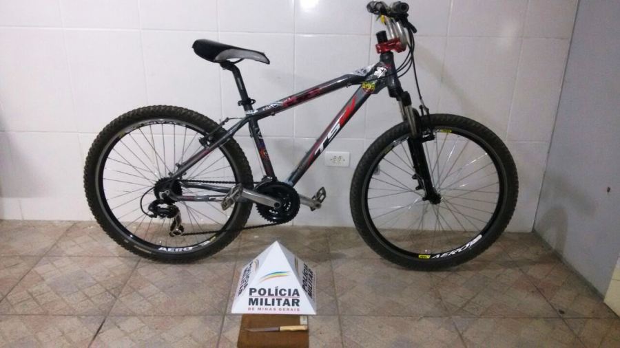 Bicicleta recuperada foi furtada na rua Alagoas