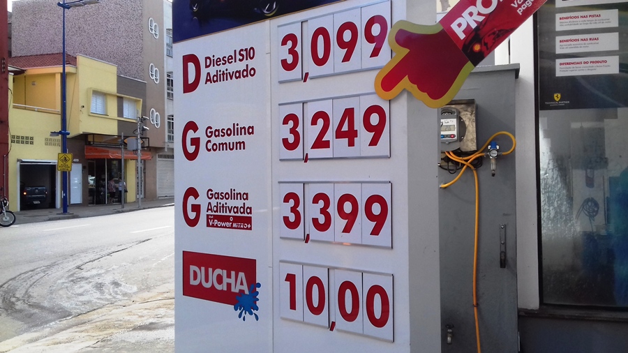 Gasolina do Posto Mais é a mais barata da cidade