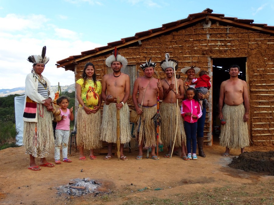 Reintegração de posse: Justiça determina que tribo indígena deixe área em C...