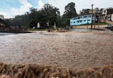 Vereador busca estudos hidrológicos e de prevenção de enchentes em Poços de Caldas