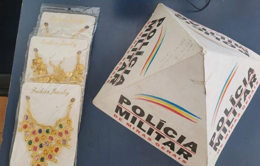 bijuterias furtadas de loja