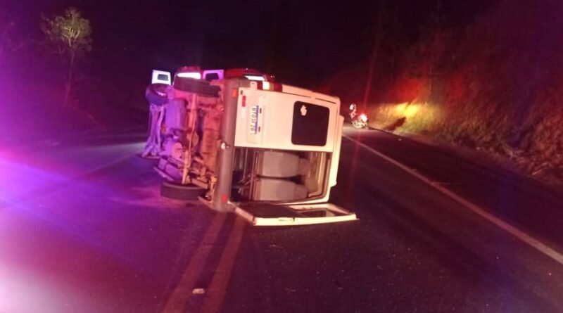 acidente van escolar