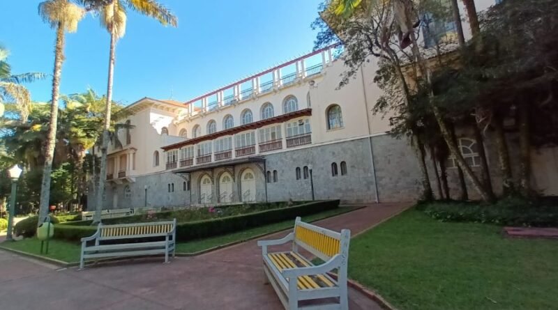 bancos parque josé affonso junqueira