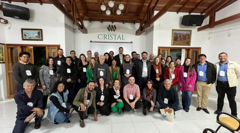 palestra alcoa imprensa