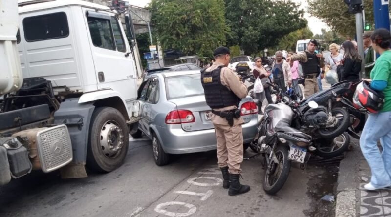 acidente no centro motos