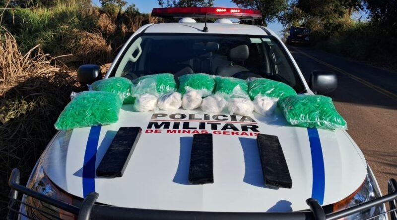 apreensão cocaína e maconha durante blitz