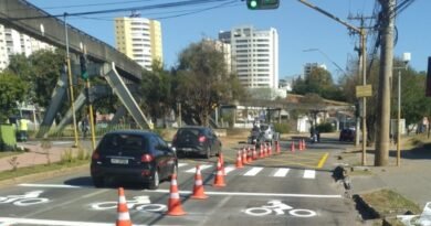 área de espera para motos