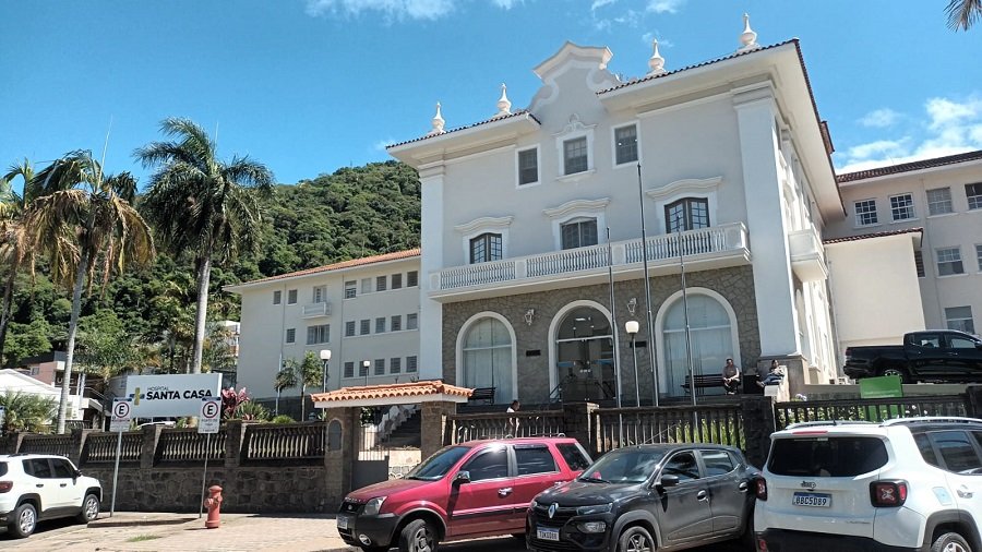 fachada Santa Casa de Misericórdia de Poços de Caldas-MG