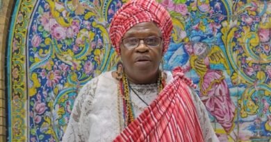 A noite contará com uma roda de conversa presidenta do Conselho Municipal de Promoção da Igualdade Racial e Étnica (Compiré) de Poços de Caldas , Maria Augusta Clementino