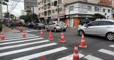 Pintura de faixas dd ruas centrais de Poços de Caldas