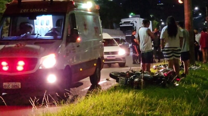 Acidente fatal envolvendo motociclista na Avenida Presidente Wenceslau Braz, em Poços de Caldas-MG