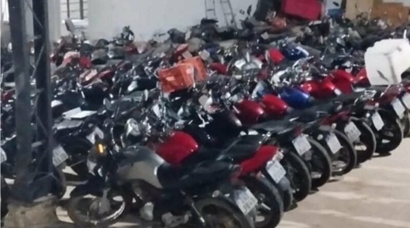 motos apreendidas durante a operação cavalo de aço em Poços de Caldas - MG