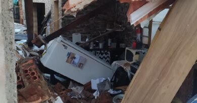 desabamento de casa em Alfenas após forte chuva.