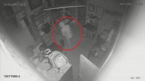 ladrão que invadiu um estúdio de tatuagens em Poços de Caldas