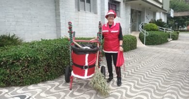 gari mamãe noel de Poços de Caldas-MG