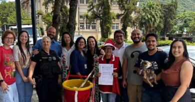 Gari Nislângela Valquira, a mamãe noel da limpeza homenageada pela Câmara Municipal de Poços de Caldas-MG