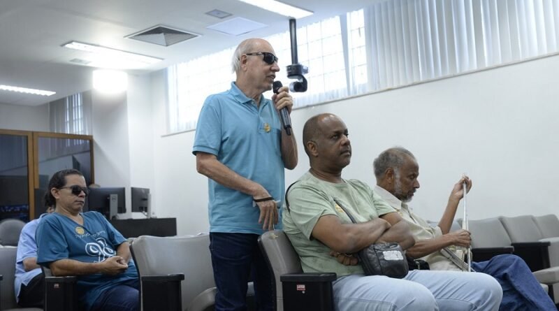 pessoas com deficiência visisua