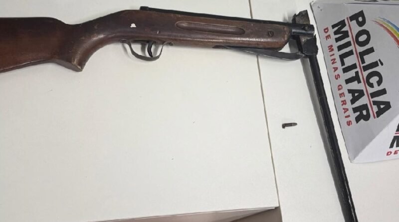 arma de fogo apreendida pelo Tático Móvel