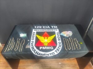 drogas apreendidas com adolescente