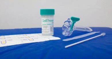 coletor e componentes para exame do câncer de colo do útero