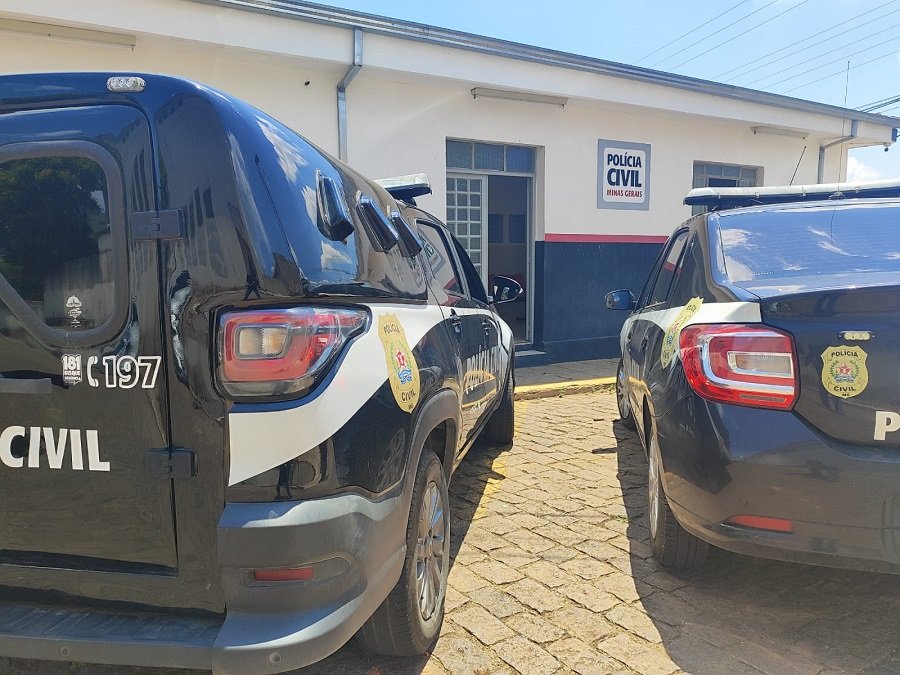 viaturas da policia civil em Caldas-MG