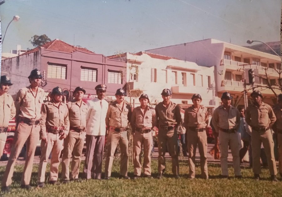 Primeiros bombeiros da Companhia do Corpo de Bombeiros de Poços de Caldas-MG