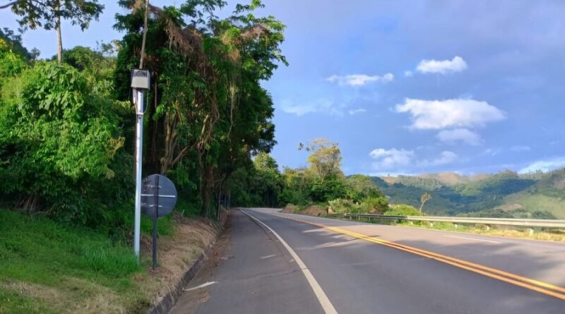 radar instalado na br 146 em Andradas