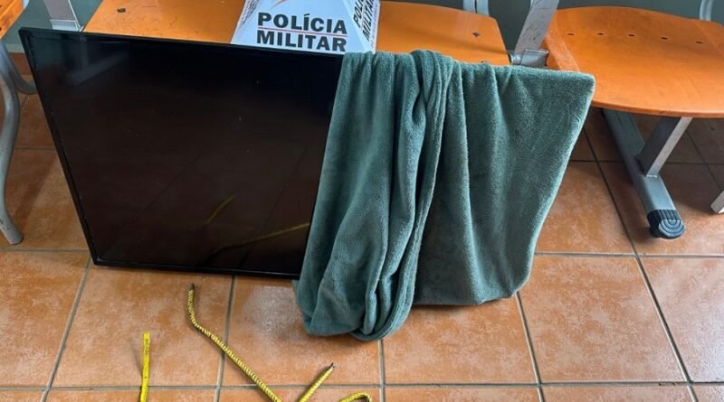 TV furtada de restaurante e recuperada pela PM em Poços de Caldas-MG