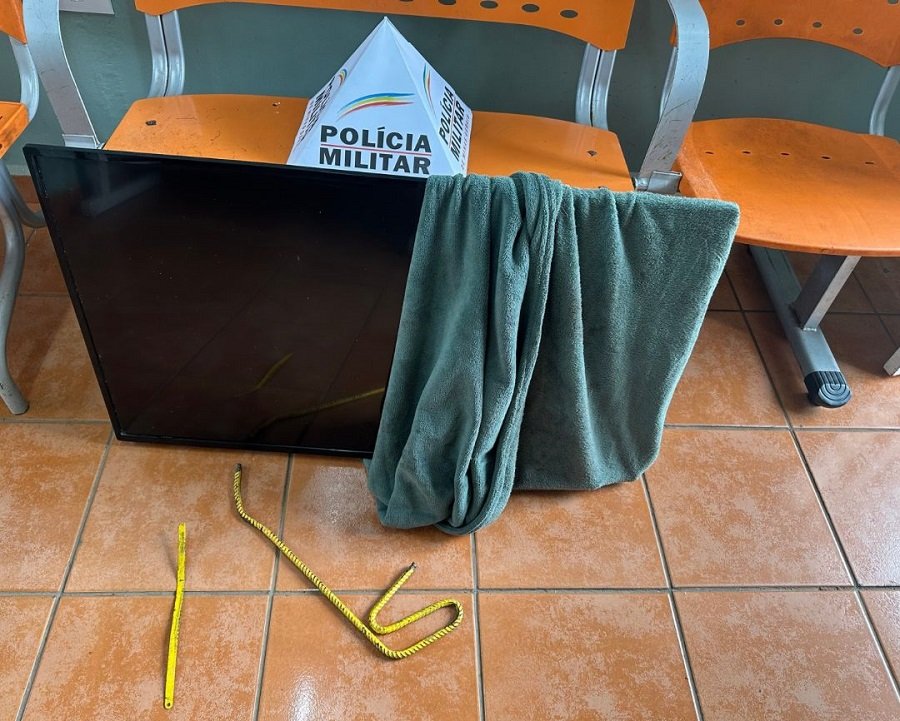 TV furtada de restaurante e recuperada pela PM em Poços de Caldas-MG