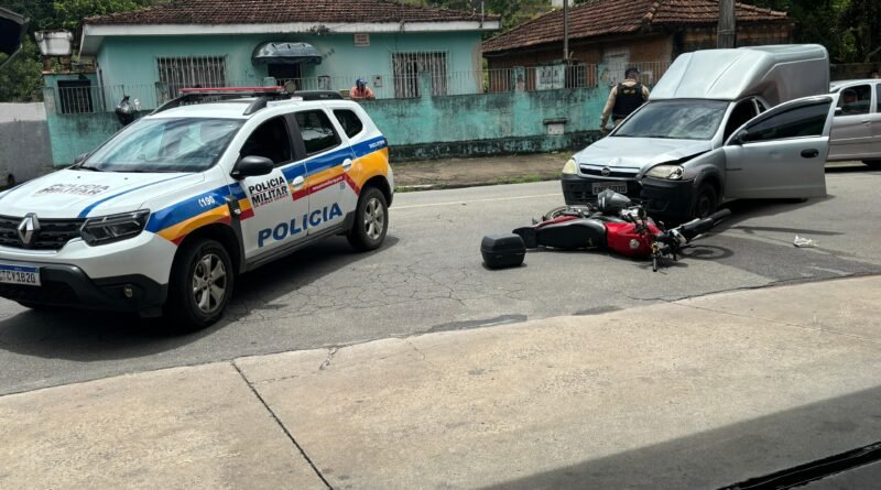 Acidente com moto na rua Coronel Virgílio Silva