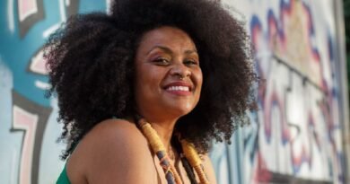 Marina Rosa apresenta o espetáculo “Caboclas”  no IMS neste domingo