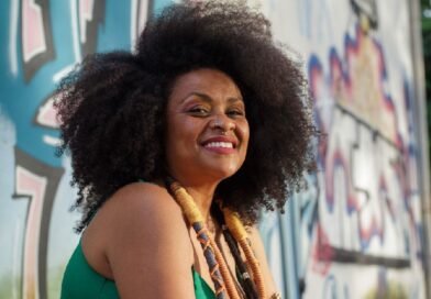 Marina Rosa apresenta o espetáculo “Caboclas”  no IMS neste domingo