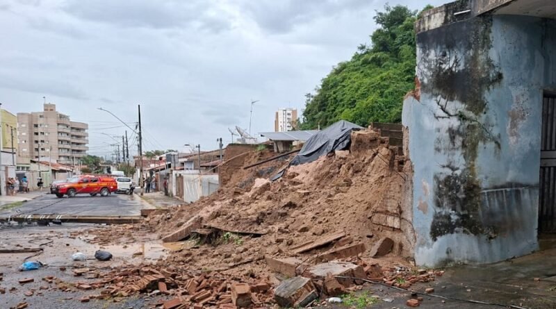 deslizamento de terra em Andradas-MG
