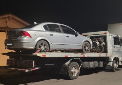 carro e motos apreendidos durante ocorrência de crime de receptação na zona sul de Poços de Caldas -MG