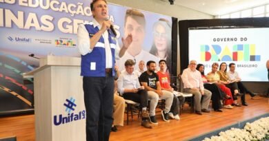 O ministro da Educação, Camilo Santana durante visita na Unifal em Alfenas