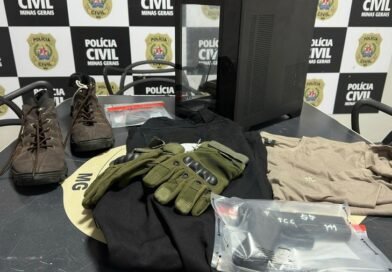 material apreendido na casa de adolescente que postou vídeo no tik tok com possivel ameça a uma escola