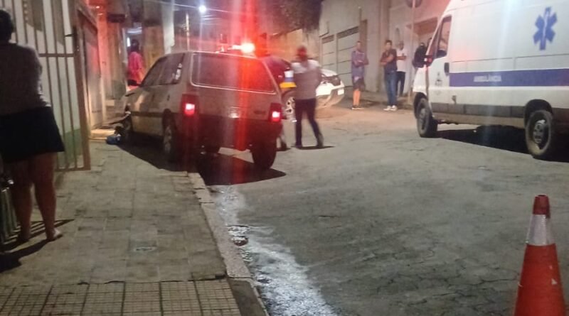 carro envolvido em atropelamento fatal em Campestre-MG