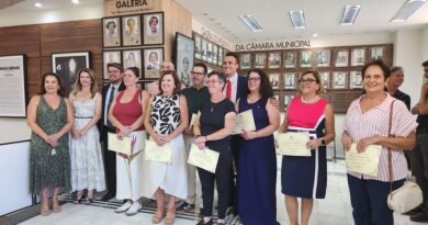 Vereadora e ex-vereadoras da Câmara Municipal de Poços durante a inaugura Galeria Vereadora Maria Conceição Bonifácio