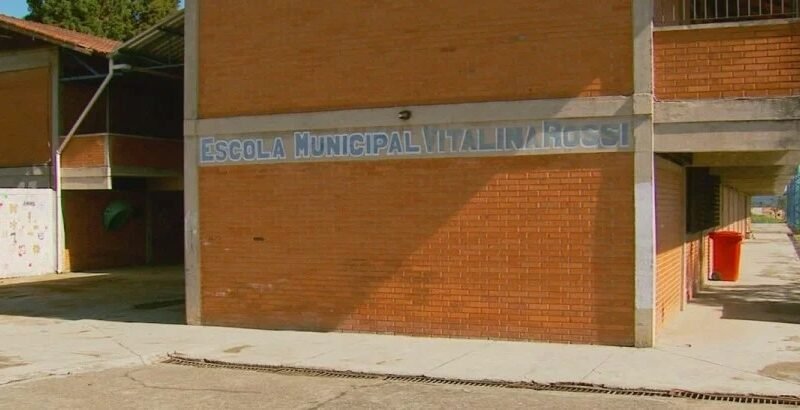 fachada escola municipal vitalina rossi