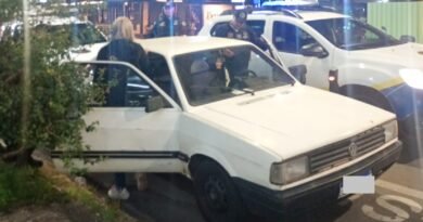 carro abordado pela GCM no centro da cidade