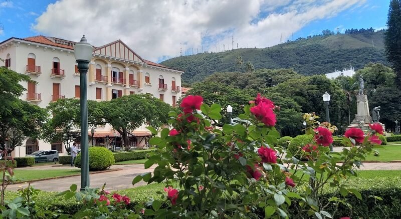 Praça Pedro Sanches em Poços de Caldas
