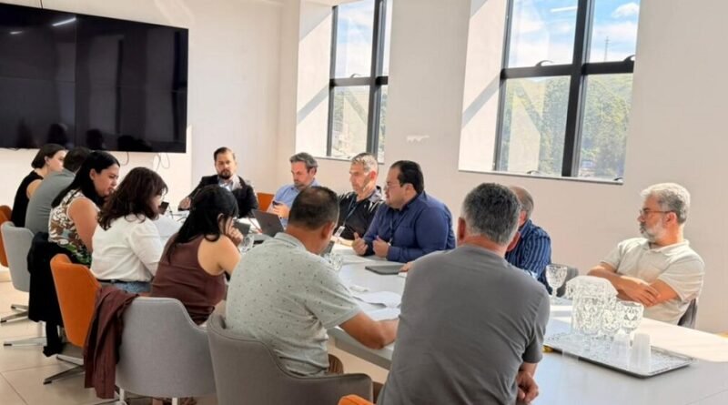 Reunião de negociação do Acordo Coletivo dos servidores públicos municipais de Poços de Caldas