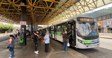 terminal de linhas urbanas do transporte coletivo de Poços de Caldas-MG