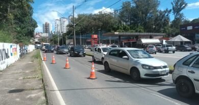 congestionamento na Avenida Vereador Edmundo Cardillo