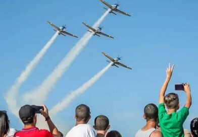aviões da Esquadrilha da Fumaça em Poços de Caldas-MG