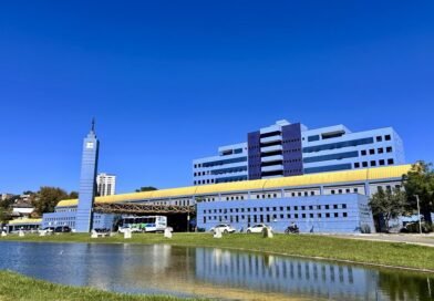 fachada do terminal rodoviario e centro adminitrativo