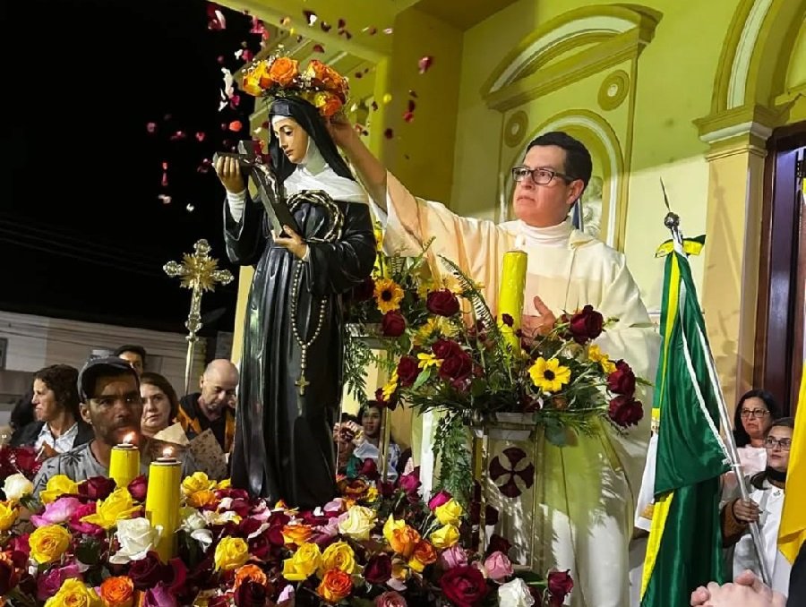 coroação de Santa Rita