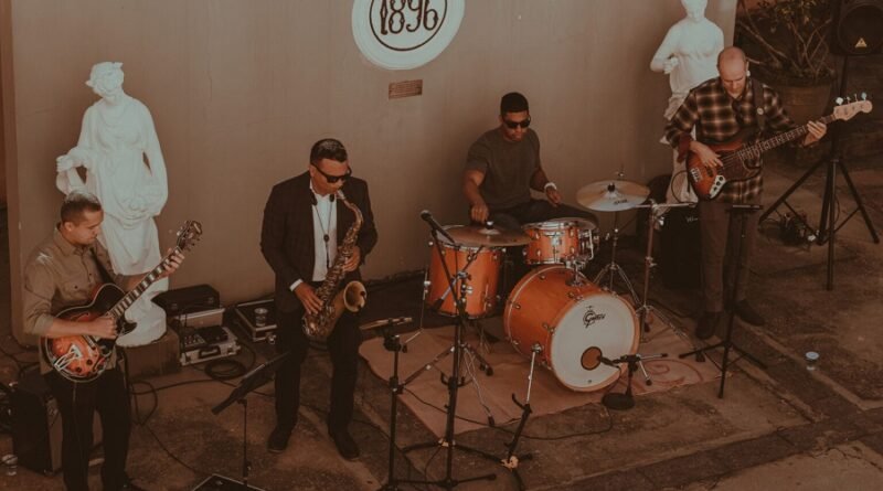 Banda 4&Jazz é atração musical no Museu de Poços neste sábado Banda 4&Jazz é atração musical no Museu de Poços neste sábado