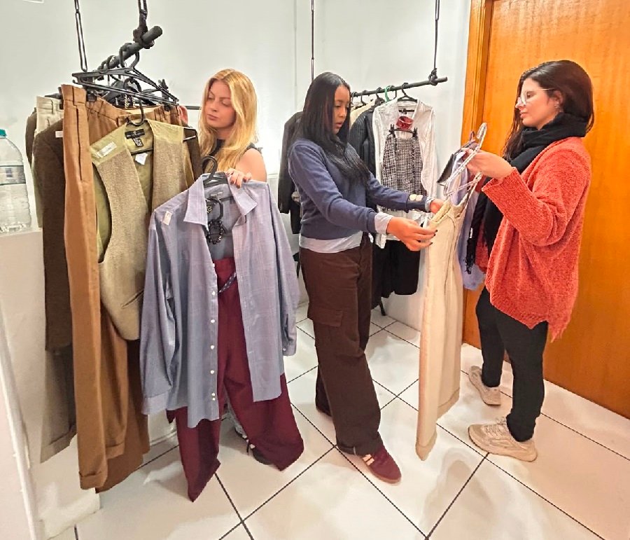 alunas do curso Técnico em Produção de Moda do Senac