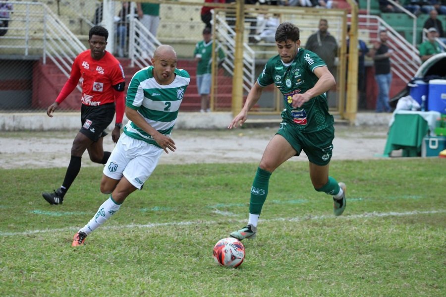 jogador da calense e do mamore